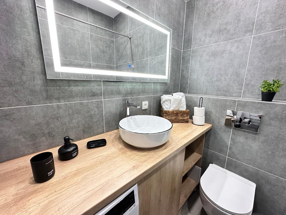2 Apartment, жк комфорт сити Flat 62 Almaty