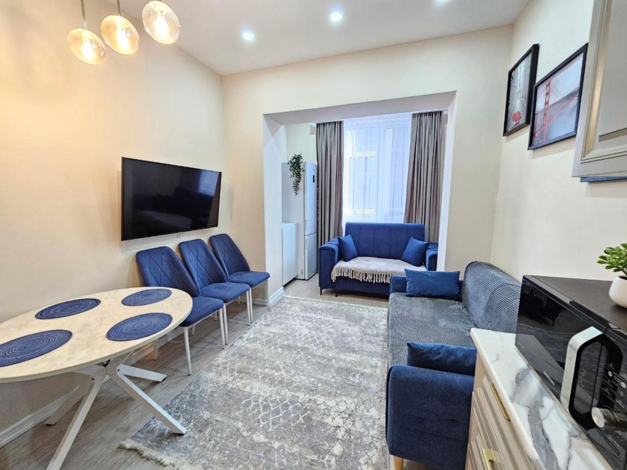 2 Apartment, жк комфорт сити Flat 62 *