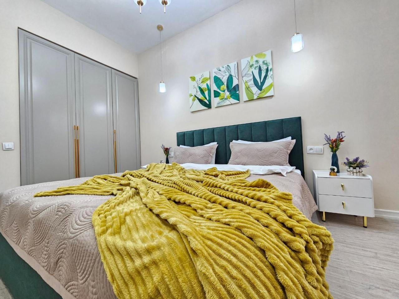2 Apartment, жк комфорт сити Flat 62 Almaty